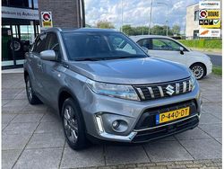 Grijs Gebruikt 2022 Suzuki Vitara SUV | € 19.950 (Goede deal)