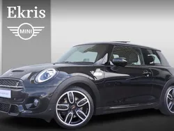 Zwart Gebruikt 2020 Mini John Cooper Works Comfort Hatchback | € 27.950 (Eerlijke prijs)
