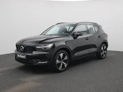 Zwart Gebruikt 2021 Volvo XC40 R-Design SUV | € 33.440 (Eerlijke prijs)