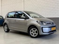 Grijs Gebruikt 2018 VW up! move up! Hatchback | € 10.250 (Eerlijke prijs)