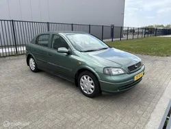 Groen Gebruikt 1998 Opel Astra Club Hatchback | € 1.450 (Eerlijke prijs)