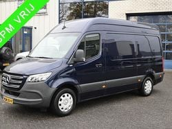 Blauw Gebruikt 2020 Mercedes Sprinter Van | € 31.950 (Eerlijke prijs)