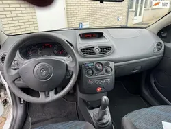 Wit Gebruikt 2007 Renault Clio II Business Hatchback | € 1.450 (Goede deal)