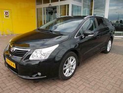 Zwart Gebruikt 2010 Toyota Avensis Stationwagen | € 11.250 (Duur)