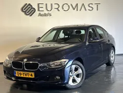Blauw Gebruikt 2012 BMW 320 Executive Sedan | € 7.950 (Goede deal)