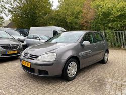 Grijs Gebruikt 2006 VW Golf V Comfortline Hatchback | € 1.750 (Goede deal)