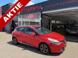Rood Gebruikt 2014 Renault Clio GrandTour Collection Stationwagen | € 4.750 (Eerlijke prijs)
