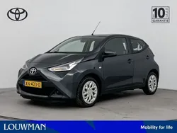 Grijs metallic Gebruikt 2019 Toyota Aygo X-play Hatchback | € 8.945 (Goede deal)