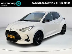 Wit Gebruikt 2023 Toyota Yaris Hybrid Executive Hatchback | € 25.900 (Eerlijke prijs)