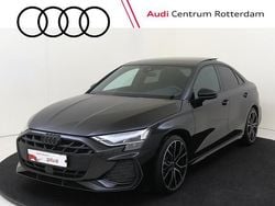 Zwart (metallic) Gebruikt 2024 Audi A3 Basis Sedan | € 43.450