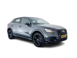 Grijs Gebruikt 2020 Audi Q2 Comfort SUV | € 17.645