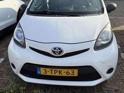 Wit Gebruikt 2014 Toyota Aygo Hatchback | € 3.000 (Goede deal)