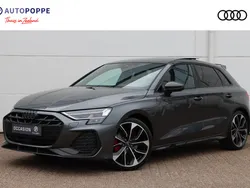 Hatchback Gebruikt 2024 Audi A3 Sportback e-tron Ambiente Sedan | € 49.950 (Duur)