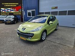 Geel Gebruikt 2006 Peugeot 207 Hatchback | € 2.250 (Iets duurder)