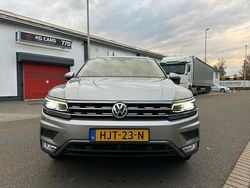 Grijs Gebruikt 2017 VW Tiguan Highline SUV | € 21.899 (Goede deal)
