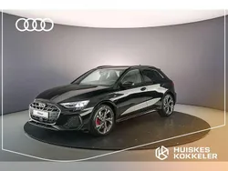 Zwart Nieuw 2025 Audi A3 Sportback e-tron Ambiente Sedan | € 56.140