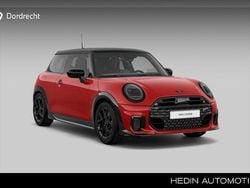 Rood Gebruikt 2025 Mini John Cooper Works Comfort Hatchback | € 38.495 (Eerlijke prijs)