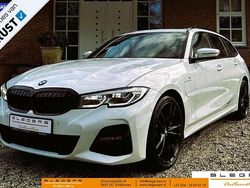 Wit Gebruikt 2021 BMW 330e Executive Stationwagen | € 35.750 (Eerlijke prijs)