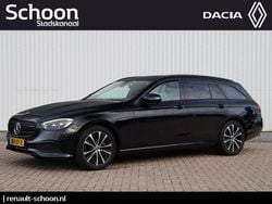 Zwart Gebruikt 2022 Mercedes E300 Luxury Stationwagen | € 33.950 (Super prijs)