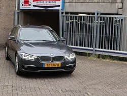 Grijs Gebruikt 2018 BMW 320 Luxury Line Stationwagen | € 19.499 (Super prijs)