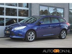Blauw Gebruikt 2013 Ford Focus Stationwagen | € 4.995 (Eerlijke prijs)