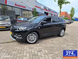 Zwart Gebruikt 2020 Opel Grandland X Innovation SUV | € 17.799 (Eerlijke prijs)