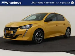 Geel Gebruikt 2023 Peugeot 208 Allure Hatchback | € 18.425 (Eerlijke prijs)