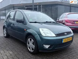 Groen Gebruikt 2002 Ford Fiesta Hatchback | € 1.399 (Eerlijke prijs)