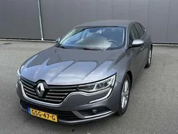 Grijs Gebruikt 2018 Renault Talisman Zen Sedan | € 8.750 (Eerlijke prijs)