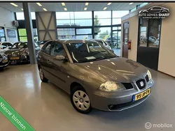 Grijs Gebruikt 2002 Seat Ibiza Sport Hatchback | € 1.495 (Eerlijke prijs)