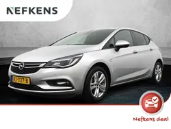Grijs Gebruikt 2017 Opel Astra Innovation Hatchback | € 15.900 (Eerlijke prijs)