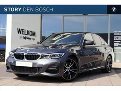 Mineralgrau (grijs metallic) Gebruikt 2020 BMW 330e Comfort Edition Sedan | € 31.950 (Eerlijke prijs)