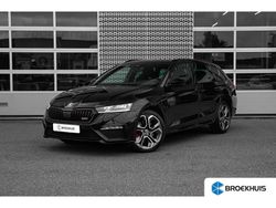Zwart Gebruikt 2022 Skoda Octavia RS Stationwagen | € 31.095 (Iets duurder)