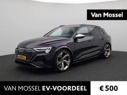 Paars Gebruikt 2024 Audi SQ8 e-tron Design SUV | € 91.900