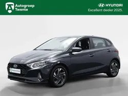 Aurora grey (grijs metallic) Gebruikt 2023 Hyundai i20 Comfort Hatchback | € 16.750 (Goede deal)