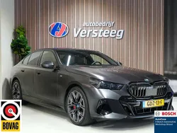 Grijs Gebruikt 2023 BMW i5 M Sport Sedan | € 58.750 (Iets duurder)