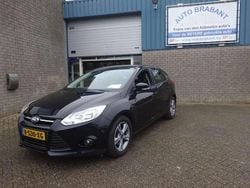 Zwart Gebruikt 2014 Ford Focus Hatchback | € 5.950 (Eerlijke prijs)