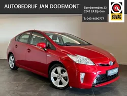 Rood Gebruikt 2013 Toyota Prius Hatchback | € 11.450 (Eerlijke prijs)