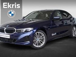 Blauw Gebruikt 2024 BMW 330e Comfort Edition Sedan | € 43.900 (Super prijs)