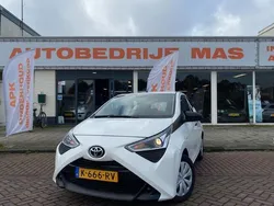 Wit Gebruikt 2021 Toyota Aygo Hatchback | € 8.450 (Goede deal)