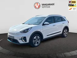 Wit Gebruikt 2021 Kia e-Niro 2 SUV | € 17.950