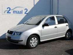 Zilver Gebruikt 2003 Skoda Fabia Sedan | € 3.300