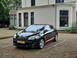 Zwart Gebruikt 2009 Renault Mégane Coupé Business Coupé | € 5.000 (Eerlijke prijs)