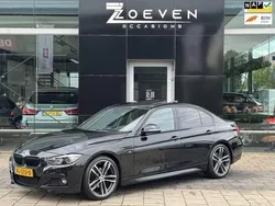 Zwart Gebruikt 2019 BMW 320 Executive Sedan | € 22.995 (Eerlijke prijs)