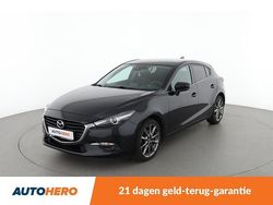 Zwart (metallic) Gebruikt 2017 Mazda 3 Kizoku Hatchback | € 14.749 (Eerlijke prijs)
