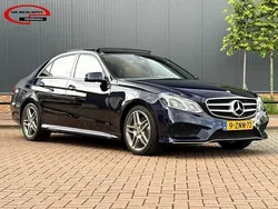 Blauw, metallic lak Gebruikt 2013 Mercedes E400 Avantgarde Sedan | € 24.950
