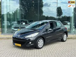 Zwart Gebruikt 2011 Peugeot 207 Hatchback | € 2.350 (Eerlijke prijs)