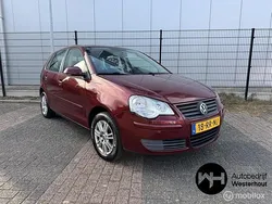 Rood Gebruikt 2005 VW Polo Comfortline Hatchback | € 1.995 (Eerlijke prijs)