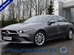 Grijs Gebruikt 2022 Mercedes CLA180 Business Sedan | € 32.950 (Goede deal)