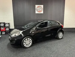Zwart Gebruikt 2012 Kia Rio Comfort Hatchback | € 6.445 (Eerlijke prijs)
